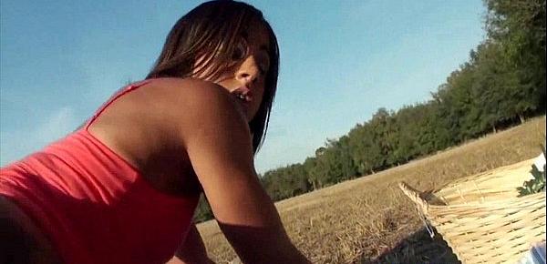  Sex in a field with a latina 4